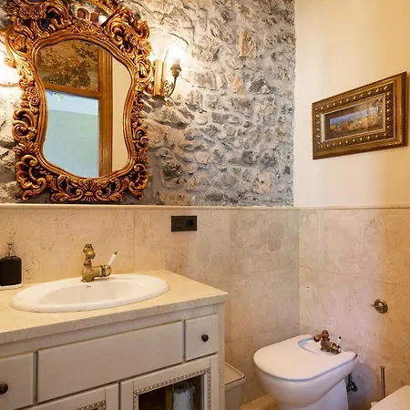 La Casona De Alesga, Asturias-fresnedo * Fresnedo (Asturias)