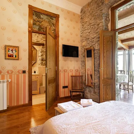 La Casona De Alesga, Asturias-fresnedo *